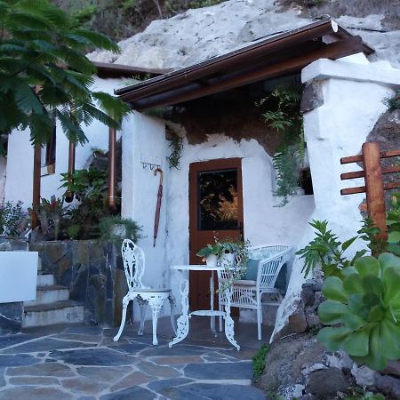 La Cueva De Angel B&B Firgas 외부 사진